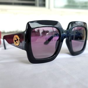 Gucci oversize sunglasses